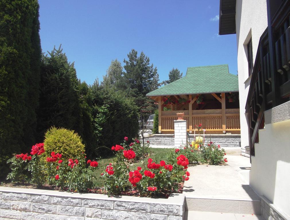 Vila IV Apartman Zlatibor Kültér fotó